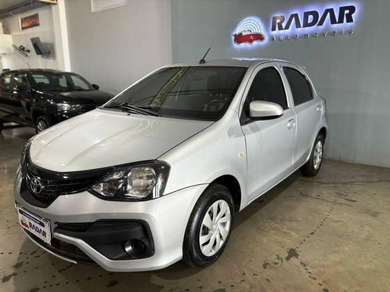 TOYOTA ETIOS 1.3 X 16V FLEX 4P MANUAL